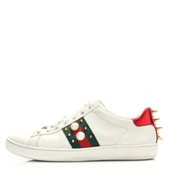 Gucci Pearl Studded ace sneakers - Picture 2 of 6